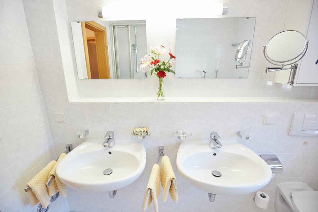 Ferienwohnung Kuehn オーベルストドルフ エクステリア 写真